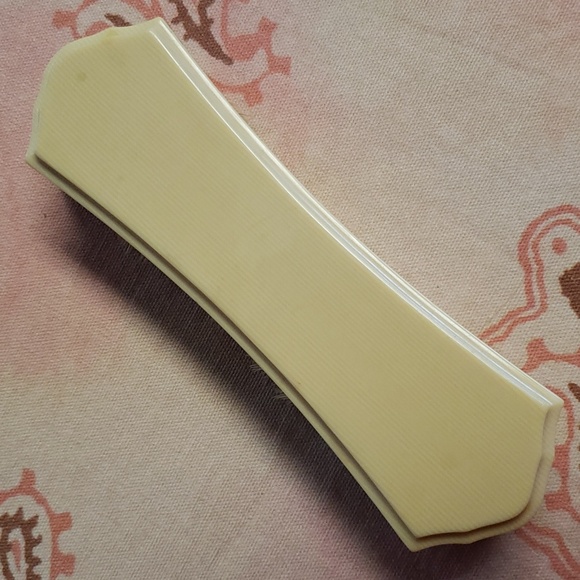 DuBarry Ivory Pyralin Vanity Set Du Barry Pyralin Set - Picture 14 of 16